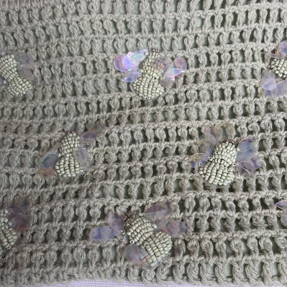 Noor-E-Noire Clutch_Handcrafted Crochet Lgt Green Clutch/Makeup Bag - Picture 5 of 9